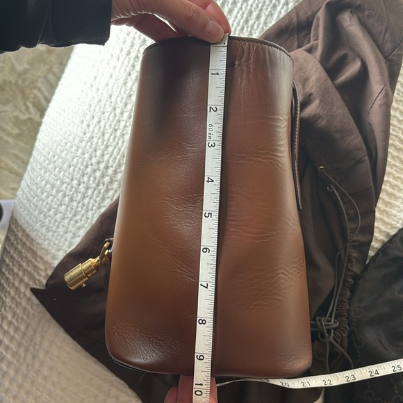 Authentic Gucci Jackie Leather Bucket Bag - Picture 9 of 13